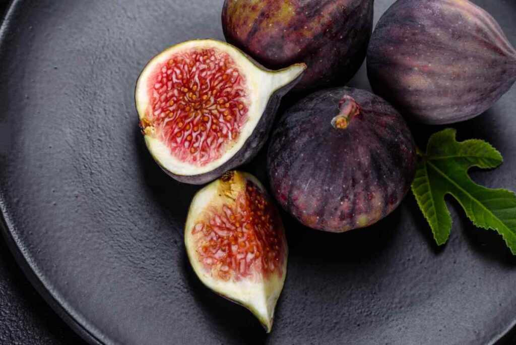 I fichi di Sicilia: l’estate rallenta e l’aria si fa più dolce come il miele